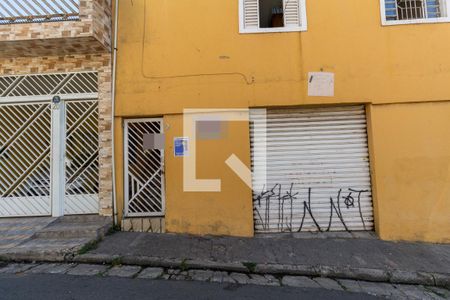 Casa à venda com 45m², 1 quarto e sem vaga Casa à venda com 45m², 1 quarto e sem vagaFachada