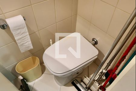 Apartamento para alugar com 88m², 2 quartos e 1 vaga Apartamento para alugar com 88m², 2 quartos e 1 vagaBanheiro de serviço