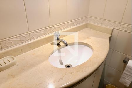 Apartamento para alugar com 88m², 2 quartos e 1 vaga Apartamento para alugar com 88m², 2 quartos e 1 vagaBanheiro de serviço