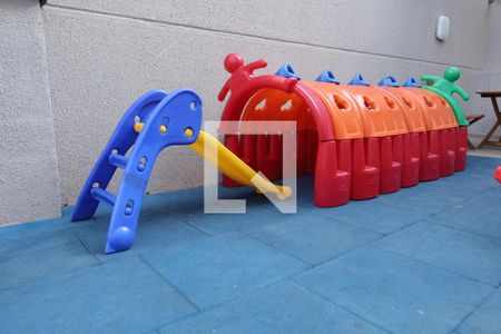 Apartamento à venda com 32m², 2 quartos e sem vagaÁrea comum - Playground