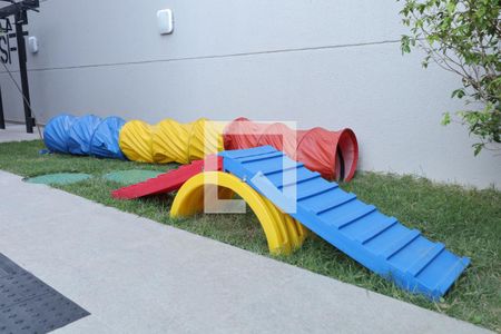 Apartamento à venda com 32m², 2 quartos e sem vagaÁrea comum - Playground