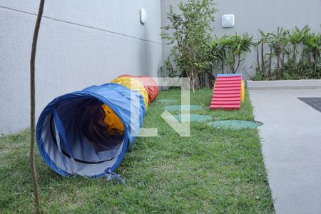 Apartamento à venda com 32m², 2 quartos e sem vagaÁrea comum - Playground