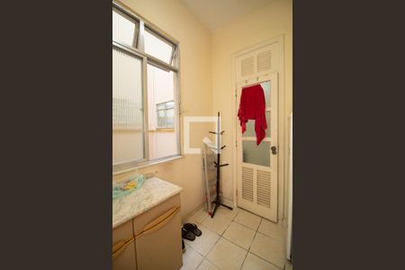 Apartamento à venda com 160m², 3 quartos e sem vaga Apartamento à venda com 160m², 3 quartos e sem vagaQuarto da Área de serviço