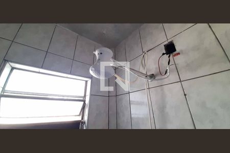 Banheiro de casa para alugar com 1 quarto, 50m² em Novo Osasco, Osasco