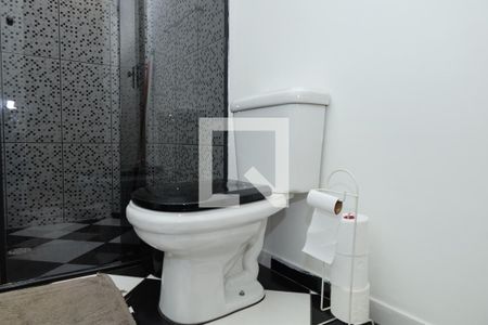 Casa à venda com 130m², 3 quartos e 2 vagasBanheiro