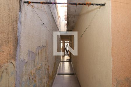 Casa à venda com 130m², 3 quartos e 2 vagasCorredor 