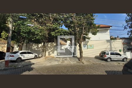 Casa de condomínio à venda com 91m², 3 quartos e 1 vaga Casa de condomínio à venda com 91m², 3 quartos e 1 vagaFachada