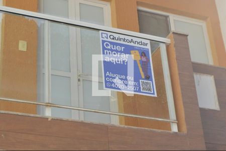 Casa de condomínio à venda com 91m², 3 quartos e 1 vaga Casa de condomínio à venda com 91m², 3 quartos e 1 vagaPlaca