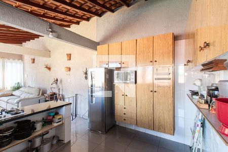 Casa à venda com 260m², 4 quartos e 1 vaga Casa à venda com 260m², 4 quartos e 1 vagaCozinha 1