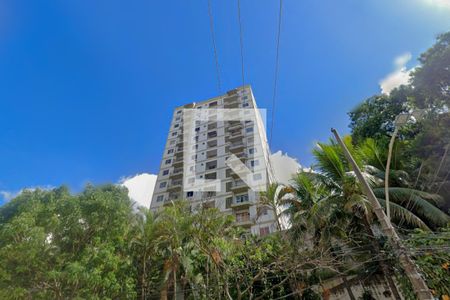 Apartamento à venda com 52m², 1 quarto e 1 vagaFachada