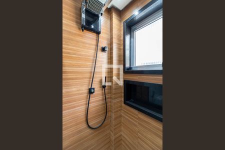 Apartamento à venda com 60m², 2 quartos e 2 vagas Apartamento à venda com 60m², 2 quartos e 2 vagasBanheiro
