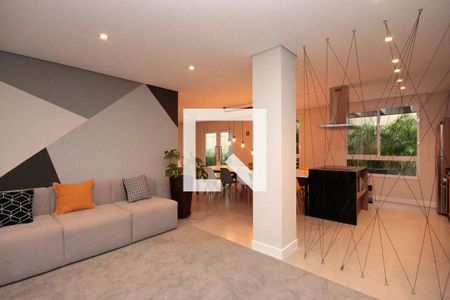 Studio à venda com 28m², 1 quarto e sem vaga Studio à venda com 28m², 1 quarto e sem vagaSalão de Festas