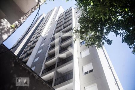 Studio à venda com 28m², 1 quarto e sem vaga Studio à venda com 28m², 1 quarto e sem vagaFachada