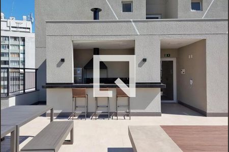 Studio à venda com 28m², 1 quarto e sem vaga Studio à venda com 28m², 1 quarto e sem vagaChurrasqueira