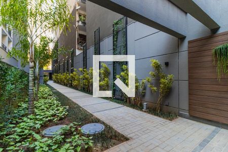 Studio à venda com 28m², 1 quarto e sem vaga Studio à venda com 28m², 1 quarto e sem vagaJardim Externo