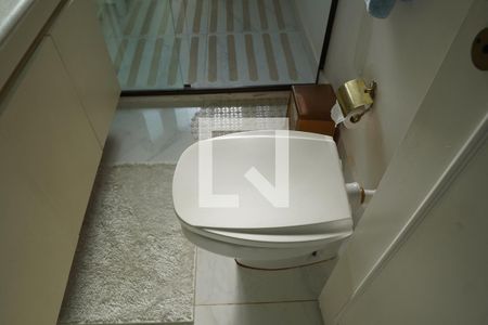 Apartamento para alugar com 770m², 4 quartos e 4 vagasBanheiro 3