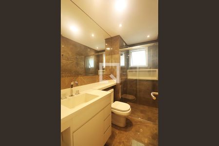 Apartamento à venda com 97m², 2 quartos e 4 vagasBanheiro Social