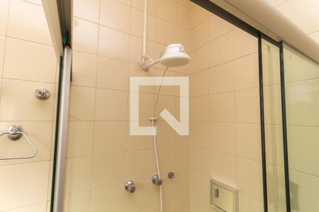 Casa à venda com 200m², 4 quartos e 2 vagas Casa à venda com 200m², 4 quartos e 2 vagasBanheiro da Suíte 1