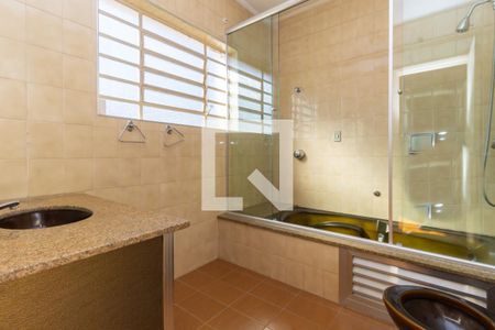 Casa à venda com 200m², 4 quartos e 2 vagas Casa à venda com 200m², 4 quartos e 2 vagasBanheiro da Suíte 2