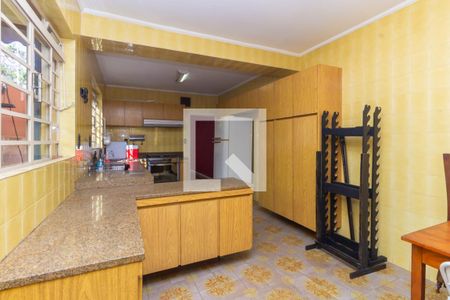 Casa à venda com 200m², 4 quartos e 2 vagas Casa à venda com 200m², 4 quartos e 2 vagasCozinha