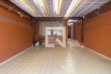 Casa à venda com 200m², 4 quartos e 2 vagas Casa à venda com 200m², 4 quartos e 2 vagasGaragem