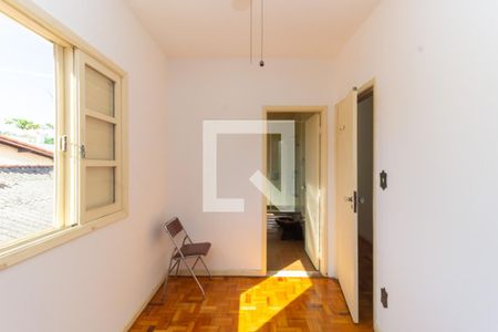 Casa à venda com 200m², 4 quartos e 2 vagas Casa à venda com 200m², 4 quartos e 2 vagasSuíte 2