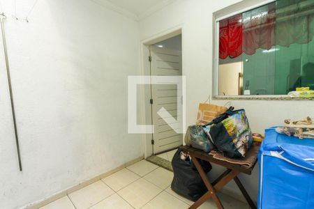 Casa de condomínio à venda com 101m², 3 quartos e 2 vagasÁrea de Serviço e Churrasqueira 
