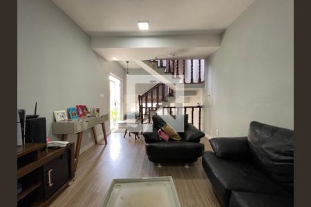 Sala de casa à venda com 3 quartos, 130m² em Jardim Esmeralda, São Paulo