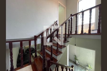 Escada de casa à venda com 3 quartos, 130m² em Jardim Esmeralda, São Paulo