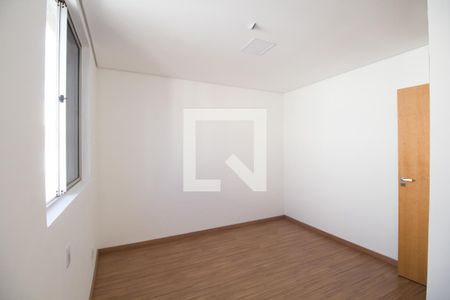 Apartamento à venda com 92m², 3 quartos e 1 vaga Apartamento à venda com 92m², 3 quartos e 1 vagaQuarto 2