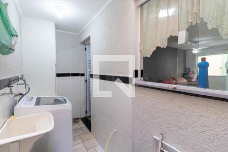 Casa de condomínio à venda com 65m², 2 quartos e 1 vaga Casa de condomínio à venda com 65m², 2 quartos e 1 vagaLavanderia