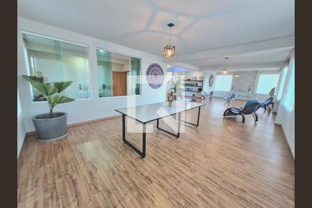 Casa à venda com 470m², 4 quartos e 2 vagasCopa