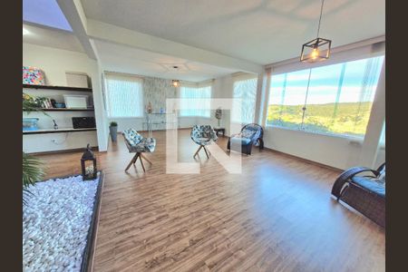 Casa à venda com 470m², 4 quartos e 2 vagasArea comum