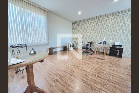 Casa à venda com 470m², 4 quartos e 2 vagasQuarto 2