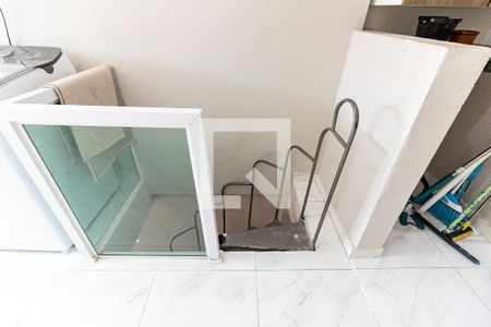 Casa à venda com 100m², 3 quartos e 1 vagaEscada de Acesso para a Garagem 