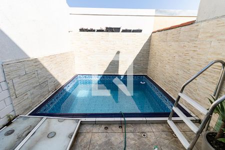 Casa à venda com 100m², 3 quartos e 1 vagaÁrea da Piscina 