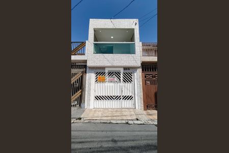 Casa à venda com 100m², 3 quartos e 1 vagaFachada