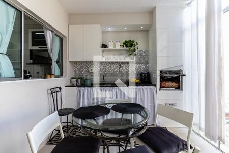 Casa à venda com 100m², 3 quartos e 1 vagaÁrea Gourmet 