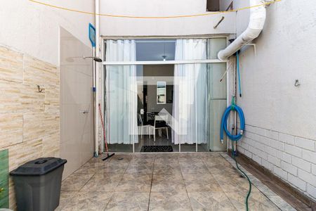 Casa à venda com 100m², 3 quartos e 1 vagaÁrea da Piscina 