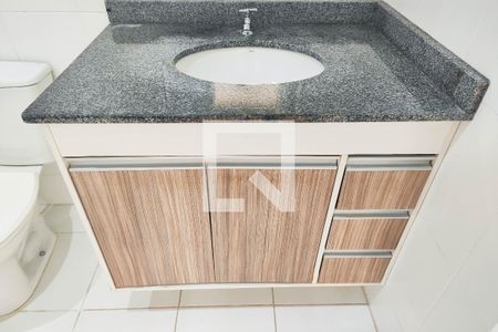 Apartamento à venda com 63m², 3 quartos e 1 vaga Apartamento à venda com 63m², 3 quartos e 1 vagaBanheiro