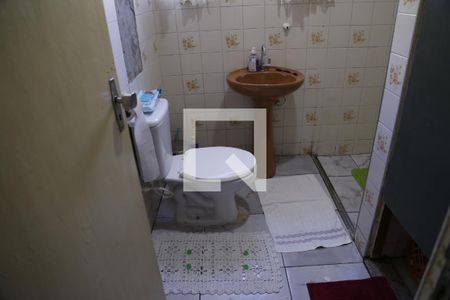 Casa à venda com 160m², 3 quartos e 1 vagaBanheiro - Casa 2