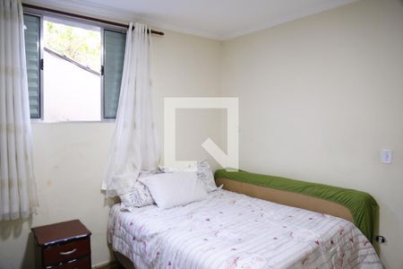 Casa à venda com 160m², 3 quartos e 1 vagaQuarto - Casa 2