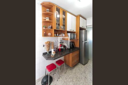 Apartamento à venda com 84m², 2 quartos e 2 vagasCozinha