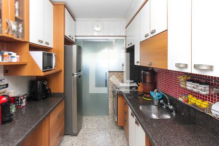Apartamento à venda com 84m², 2 quartos e 2 vagasCozinha