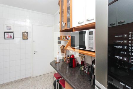 Apartamento à venda com 84m², 2 quartos e 2 vagasCozinha