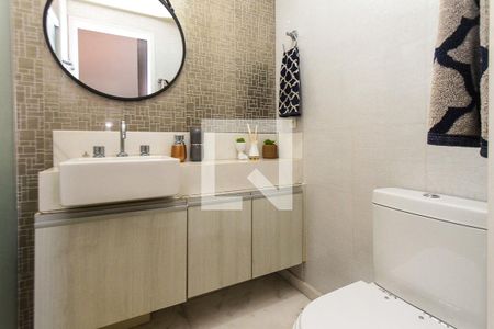 Apartamento à venda com 84m², 2 quartos e 2 vagasBanheiro da Suíte