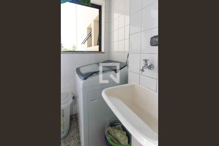 Apartamento à venda com 84m², 2 quartos e 2 vagasÁrea de Serviço