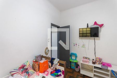 Casa à venda com 560m², 7 quartos e 4 vagasQuarto 2 primeiro andar