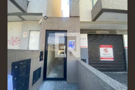 Apartamento à venda com 37m², 2 quartos e sem vaga Apartamento à venda com 37m², 2 quartos e sem vagaFachada