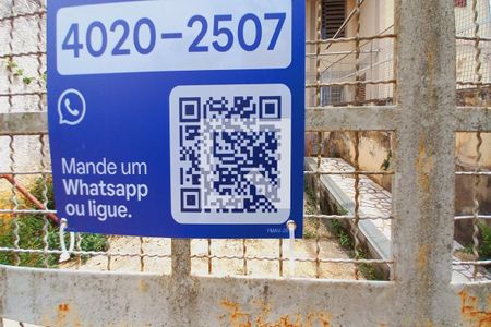 Casa à venda com 75m², 2 quartos e 1 vaga Casa à venda com 75m², 2 quartos e 1 vagaPlaca Instalada